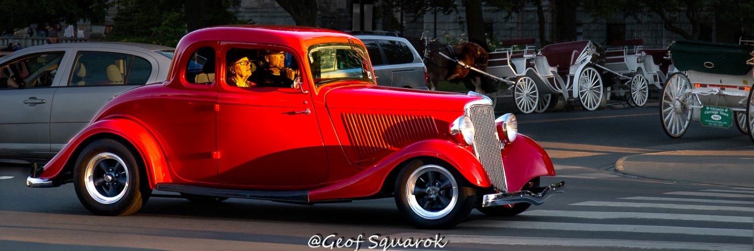 Geof Squarok - Flashy Red Deuce Coup